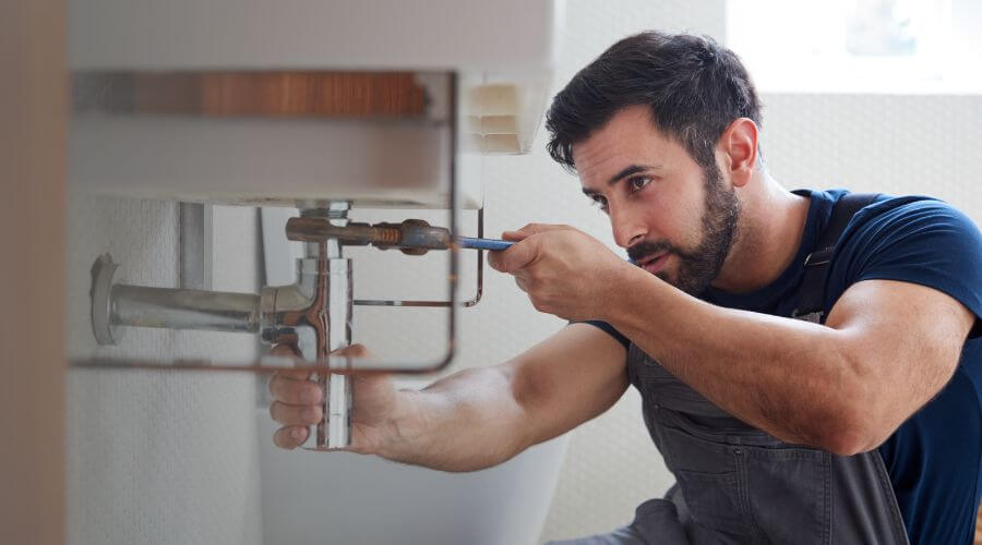 Faucet repair for sink in Ingalls, IN